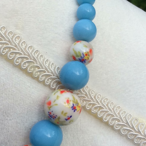 Necklace - Picture 3 of 3